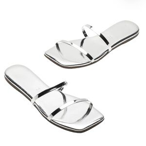 NWOB Tkees Gemma Square Toe Slides Flat Sandals Silver Mirror Women's Size 6